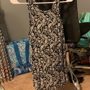 Black and white tank top